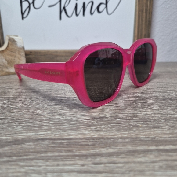 GIVENCHY Sunglasses, GV40075I, 55-16 140, AUTHENTIC - Picture 4 of 9